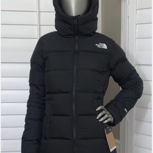The North Face Women's Black Hooded Puffer Coat